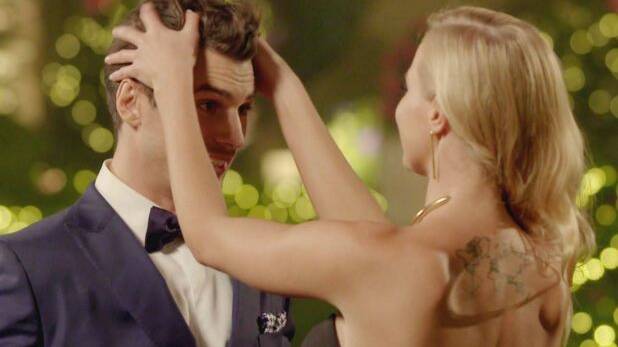 Just a gentle hair tussle on The Bachelor. Photo: Ten
