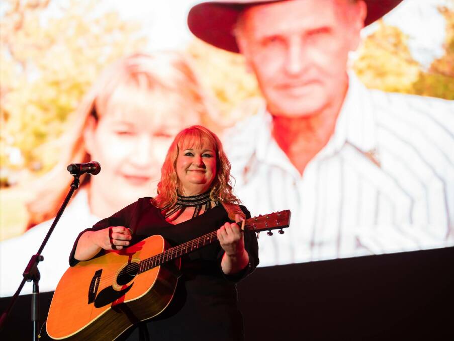 DEDICATED DAUGHTER: Tracy Coster will perform at the tribute show to her late father, Stan Coster, at Tamworth's Hats Off to Country Festival.