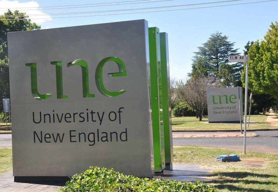 New push to axe trimesters at University of New England