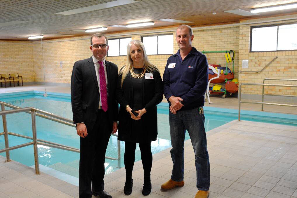 Member for Northern Tablelands Adam Marshall inspecting the Armidale Hydrotherapy pool during final upgrades with acting General Manager Yvonne Patricks and Hospital Maintenance Manager Simon Williamson.