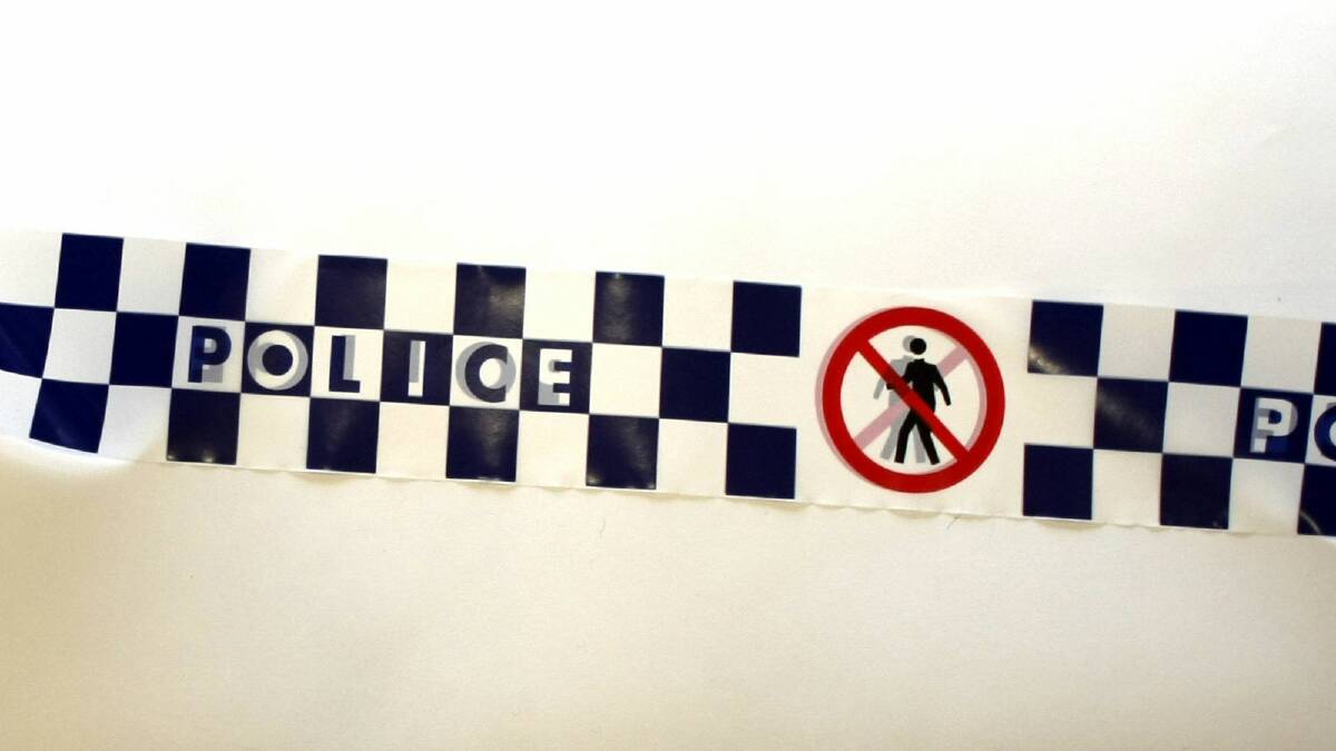 Two men rob service station with tomahawk