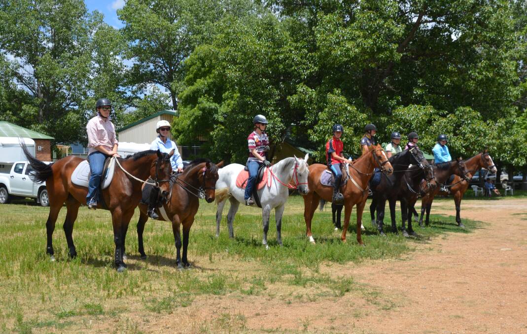 Senior group at Armidale Horse and Pony Club's final rally day for the year. 