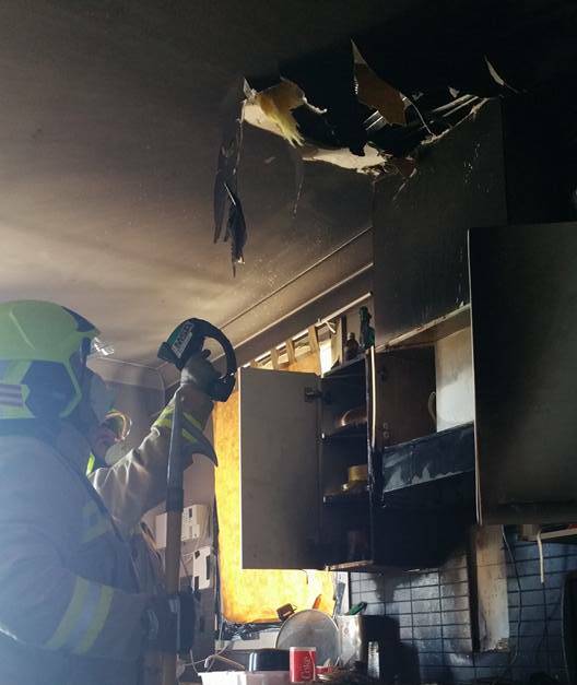 KITCHEN FIRE: Armidale Fire and Rescue NSW firefighters responded to an apartment fire on Saturday.