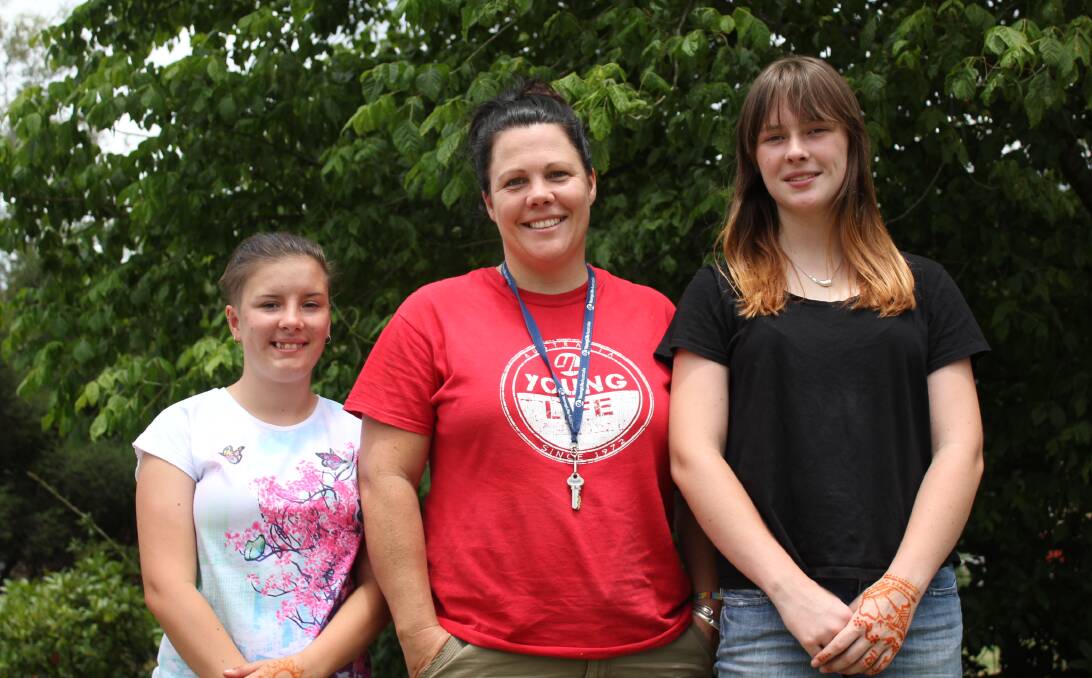 CASH BONUS FOR YOUNG LIFE: Maddy Bridge, Young Life area coordinator Kate Gardiner and Lucy Gardiner are all members of organisation Young Life that received a $3000 community grant from the Greater Bank.