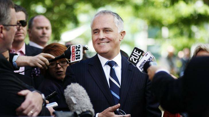 Member for Wentworth Malcolm Turnbull fronts the media after his defeat in 2009. Photo: Glen McCurtayne 