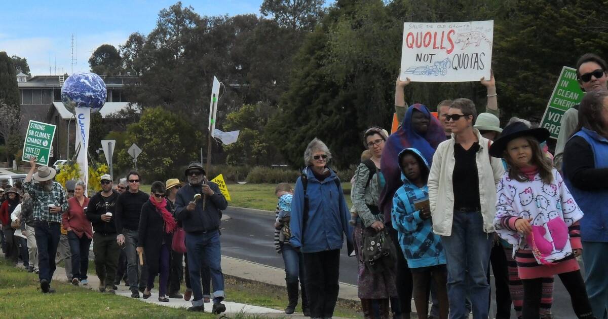 RALLY: Hundreds met to call on world leaders to combat climate change. 