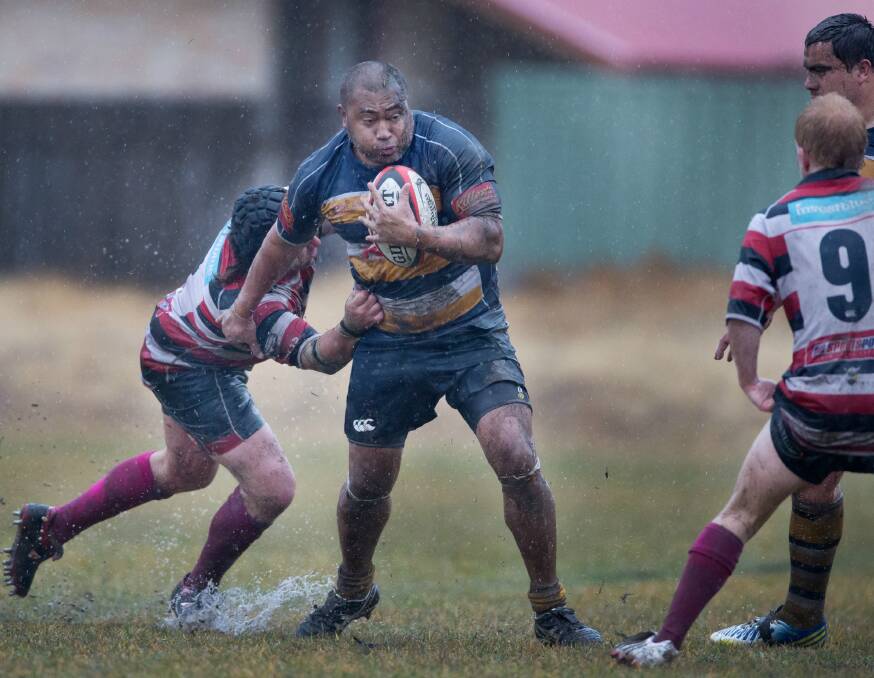 VYING FOR THE TITLE: Armidale Blues’ prop Joe Vusoniua in action against Barbarians earlier this season. He will be a force to be reckoned with during the grand final against Robb College at Bellevue Oval