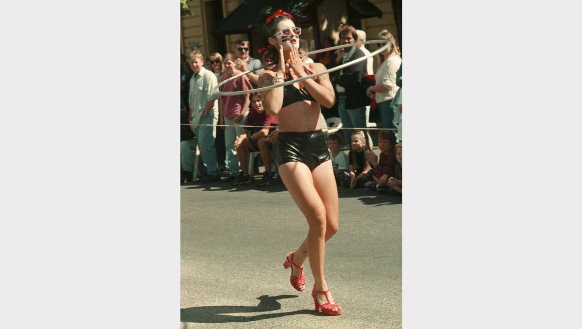 Performer from the Rock n Roll Circus visited Beechworth in 1997