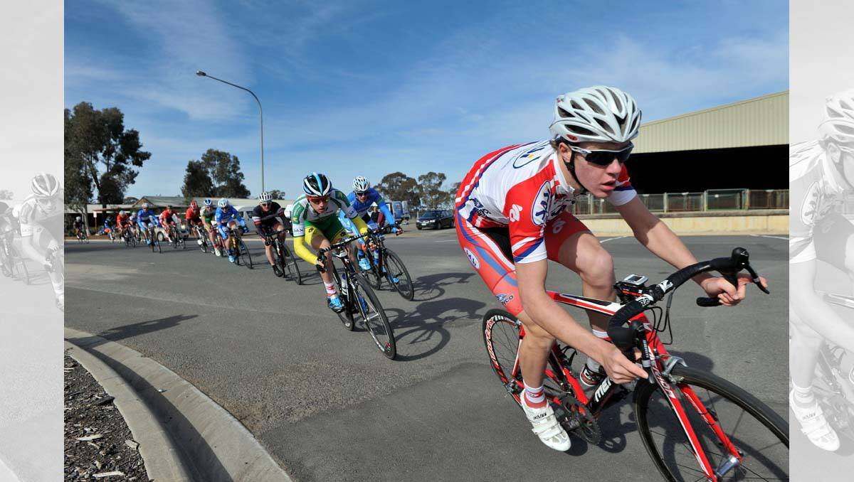 Stage two of the Bendigo Cycling Tour- criterium at the Huntly Saleyards. Picture: Julie Hough, Bendigo Advertiser