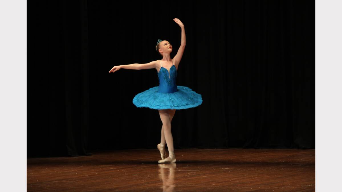 New England's young dancers took the stage for the annual eisteddfod. 