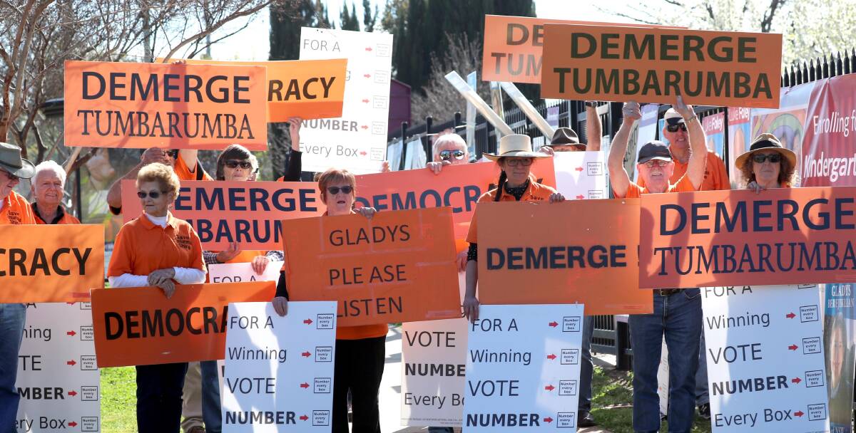 Tumbarumba residents have long advocated for the former Tumbarumba and Tumut Shire councils to be reinstated. Photo: Les Smith