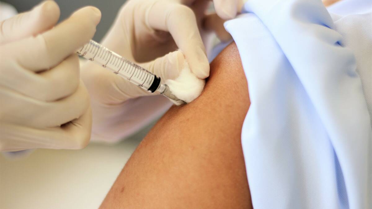 Local GPs get ready for COVID vaccine rollout, but don't book one just yet