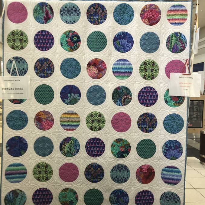The stunning prize quilt for 2021