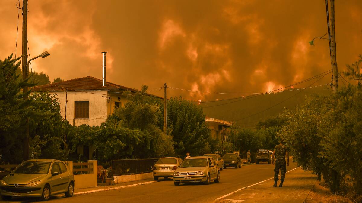 The sky over Evia is on fire. Photo: Getty