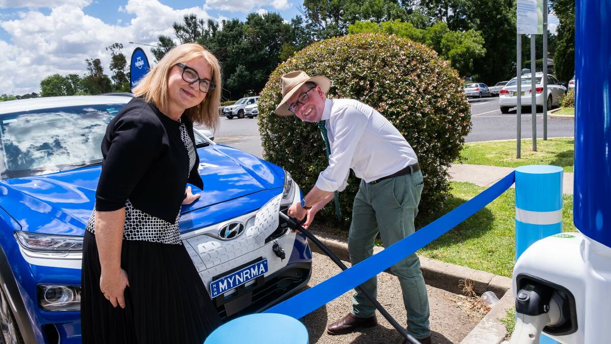 NRMA E-vehicle Division Manager Suzanne Barbir and Northern Tablelands MP Adam Marshall with the new charger.