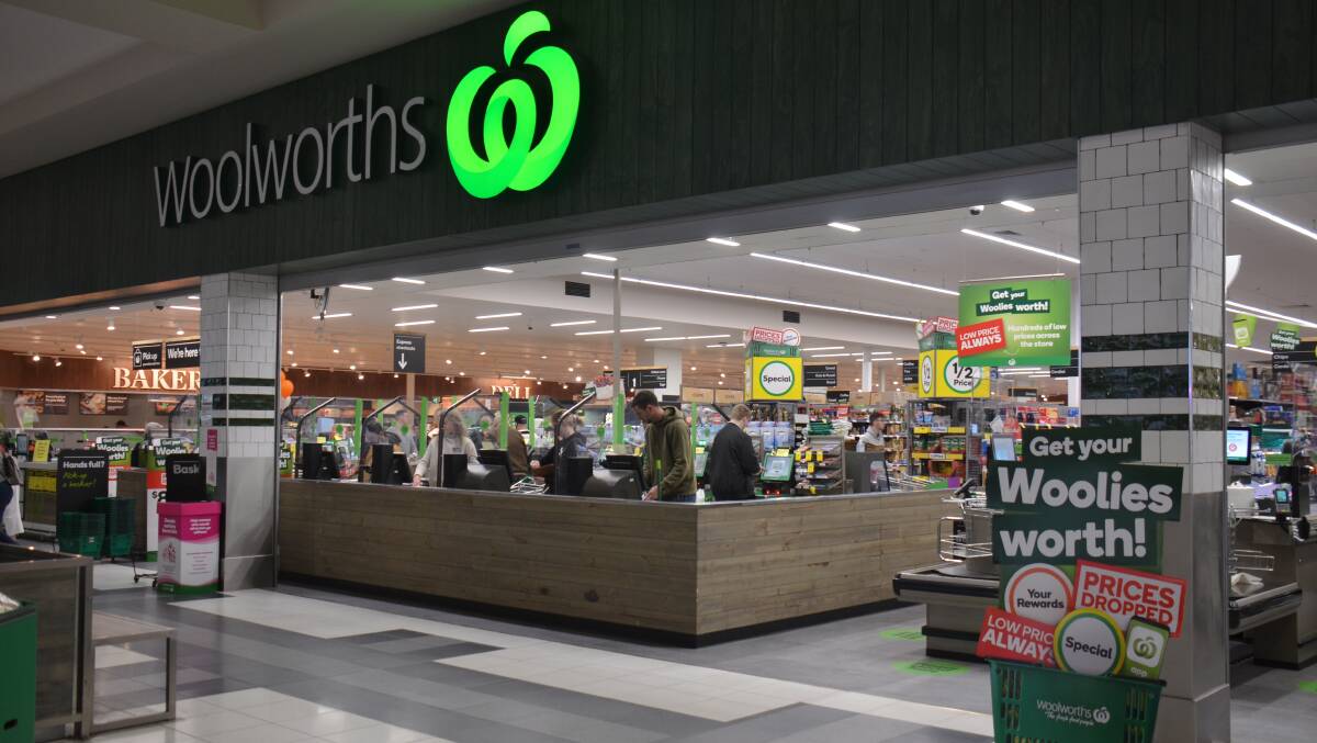 Armidale's Woolworths supermaket has introduced limits during the lockdown. Picture: File