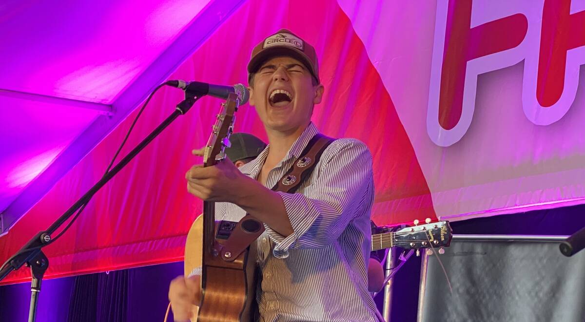 ON SONG: Charlie Fittler on the FanZone stage at the Tamworth Country Music Festival last Saturday. Picture: Laurie Bullock