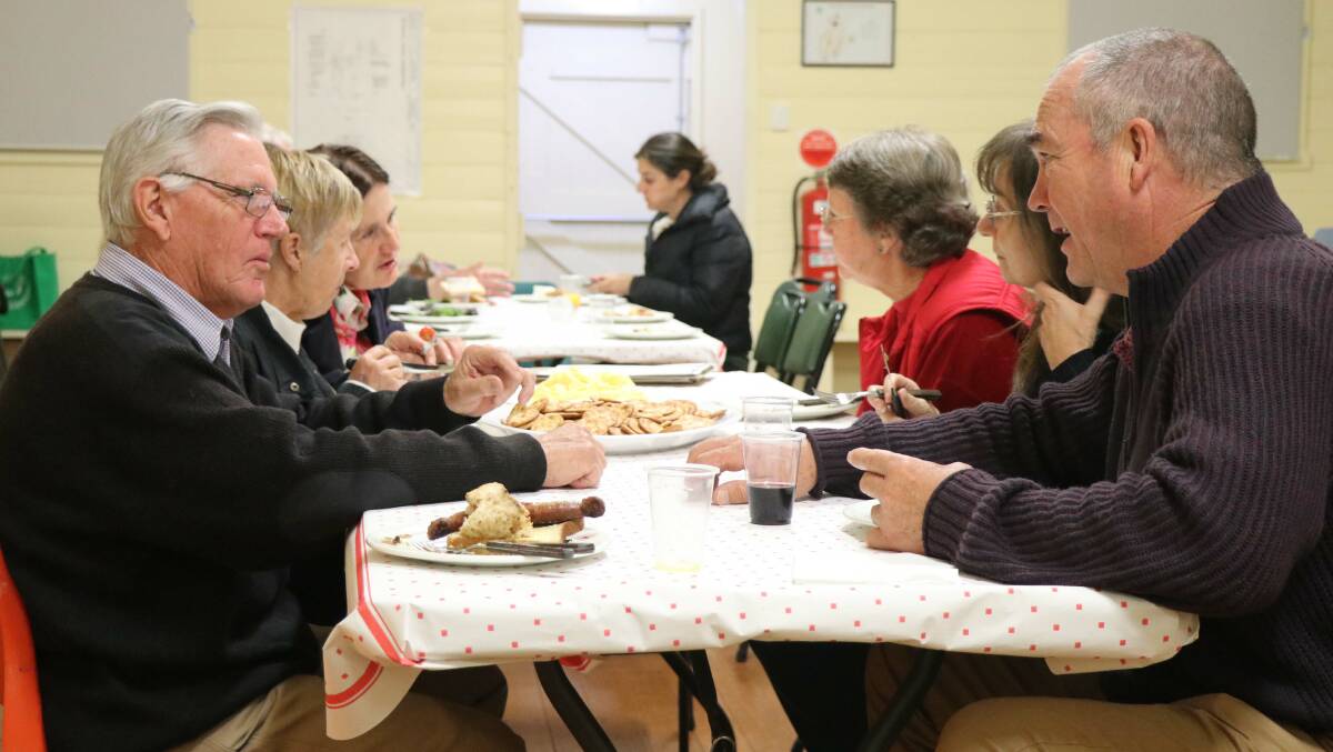 Armidale Regional Council Mayor Simon Murray (front right), Councillor Margaret O’Connor (back left) and Deputy Mayor Dorothy Robinson (second from right) talk to residents during the inaugural Councillors’ Cuppa at Wollomombi.