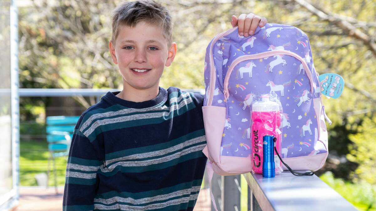 State government backs Simon's foster kids backpack project