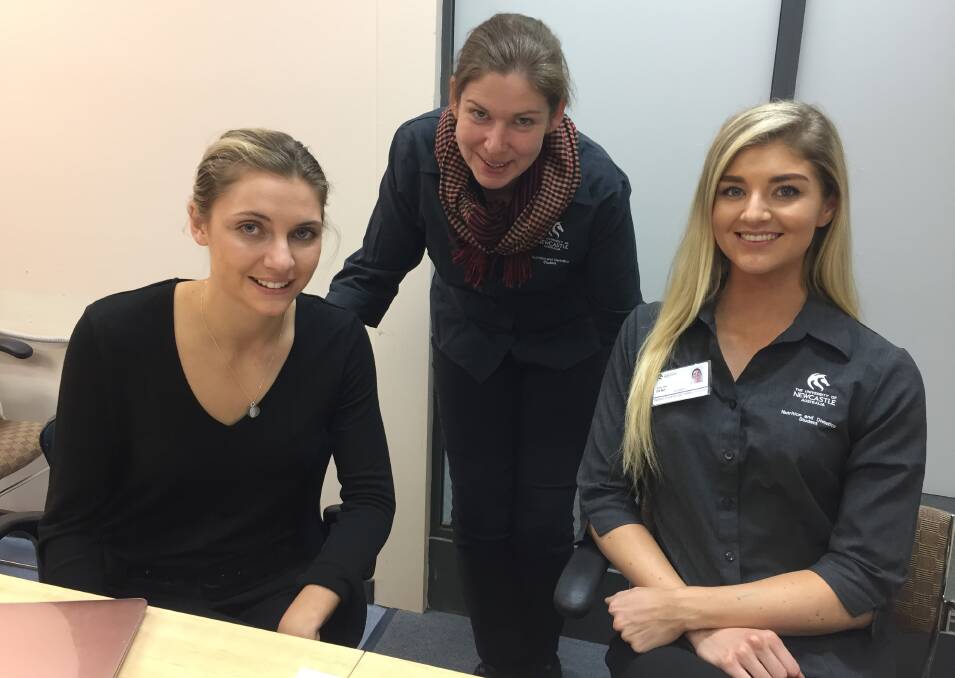 University of Queensland student Zoe Selby and Newcastle Universitys Cathy Fingleton and Carly Denz enjoyed learning more about the day to day life of a dietitian.