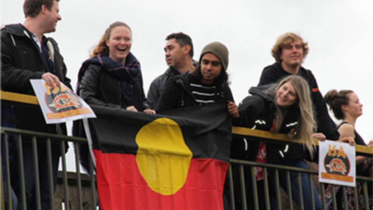 Armidale bridge walk continues to promote reconciliation