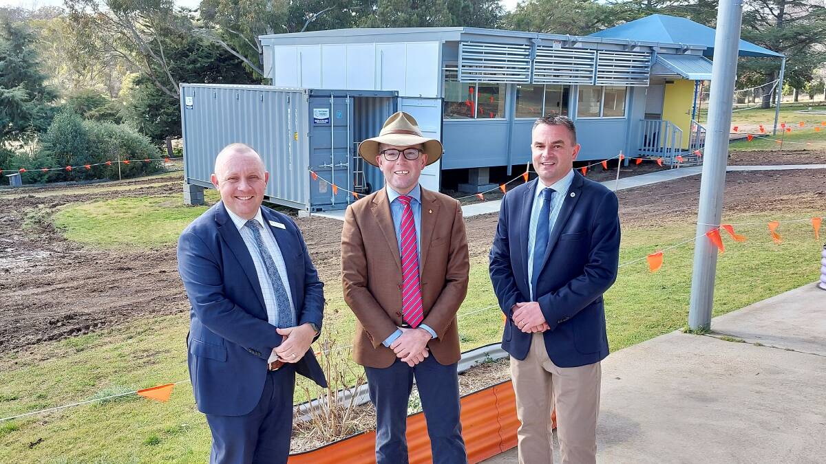 NSW Department of Education Director Educational Leadership Matt Hobbs, Northern Tablelands MP Adam Marshall and Principal Brad Hunt inspect the new buildings at Rocky River