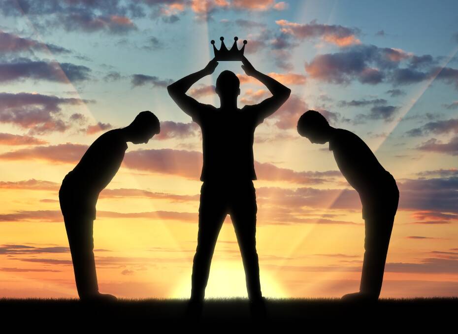 I am king: Grandiose self-image and exploitation of others are two signs of a narcissist.