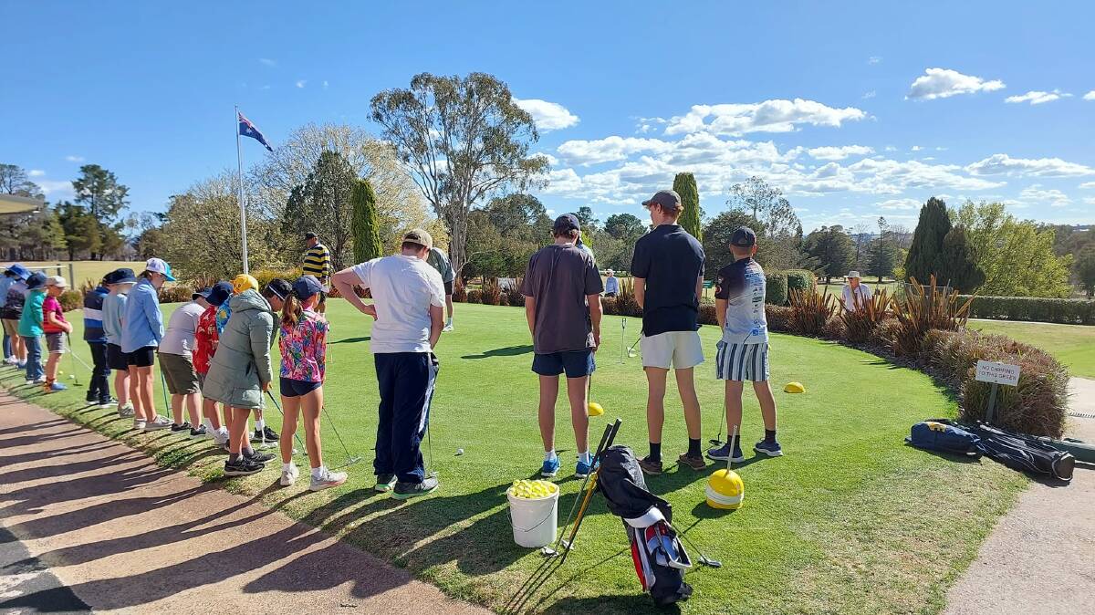 Juniors numbers are growing from a Friday afternoon program at Armidale Golf Club. Picture supplied.