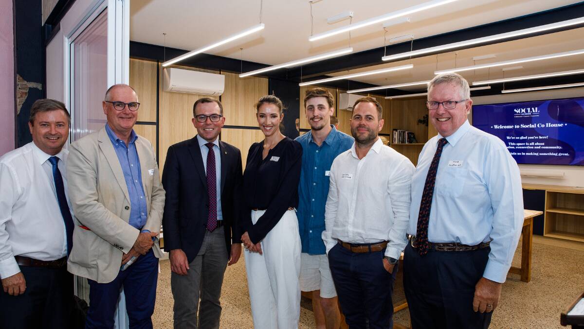 Moree council general manager Kelvin Tytherleigh, UNE vice chancellor Chris Moran, MP Adan Marshall, councillor Susannah Pearse, co-founder and co-CEO's of Social Co House Jacob Collier and Tyler Macey and MP Mark Coulton. Picture supplied.