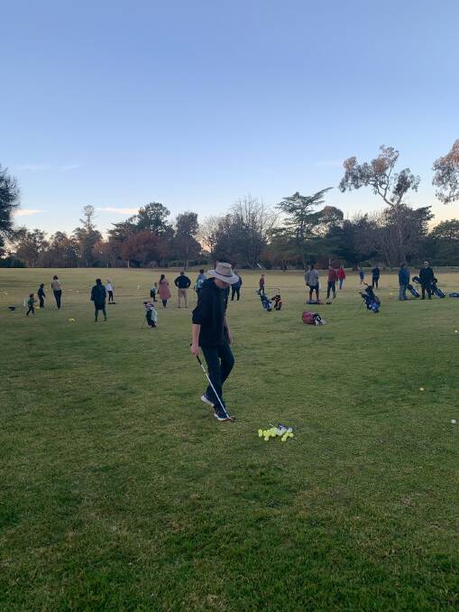 Kids participating in the 10-week Friday afternoon program at Armidale Golf Club. Picture supplied.