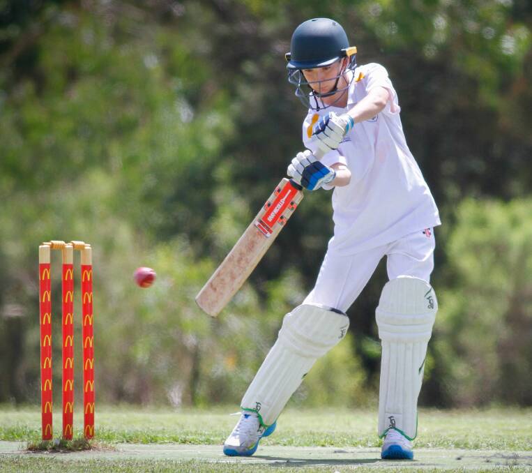Opening batsman Jordan King edges one past first slip on his way to 6 again Sydney side, Manly Warringah.