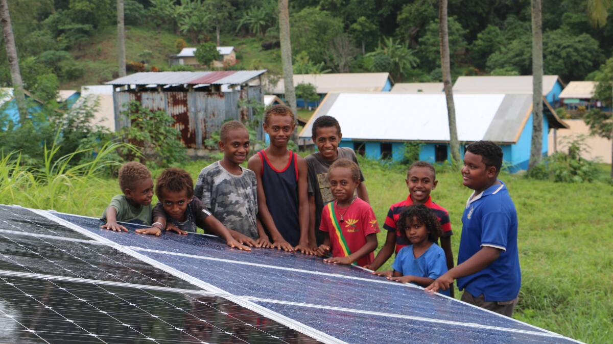 Solar energy workers shine light on Vanuatu disaster | Video