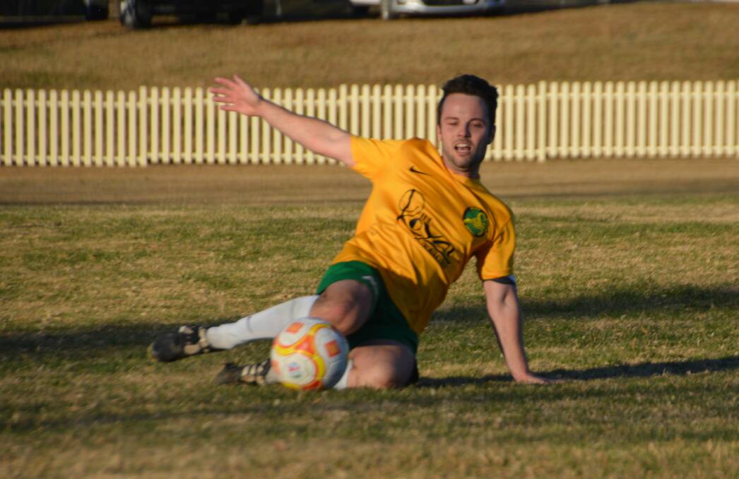 South Armidale's Ben Wright was named the premier league's best player alongside OVA'S Adam Watson. Jaime Wright also received the Golden Boot award. 
