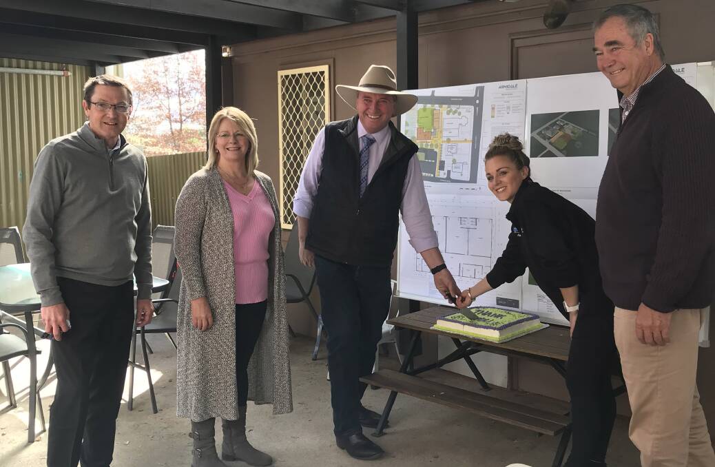 MOVING FORWARD : Federal Member for New England Barnaby Joyce (centre) with Armidale Regional Council General Manager - Businesses Scot MacDonald, Councillor Diane Gray, Preschool Nominated Supervisor Amanda Campbell and Mayor Simon Murray. Picture: SUPPLIED