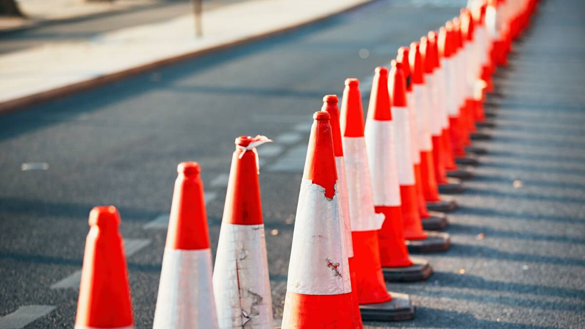 Work on Uralla Road will reduce traffic to one lane from Monday