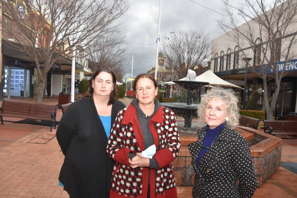 HEARTBREAKING: Anita Johnson, Councillor Margaret O'Connor and Deputy Mayor Deb O'Brien are devastated to hear the hydrotherapy pool project has failed. Photo: Andrew Messenger 
