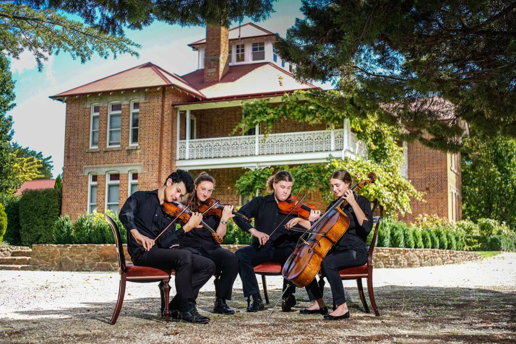 GARDENS OF MUSIC: Armidale Youth Orchestra performers practising at Chevy Chase last year. Photo: Matt Bedford, 2017.
