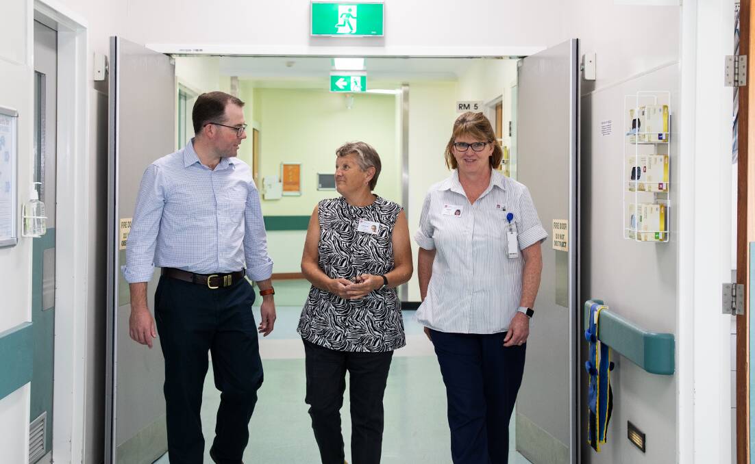 Adam Marshall MP inspecting the new air conditioning works at the Armidale Hospital with acting general manager Cathryn Jones and acting director of nursing Megan Hay.
