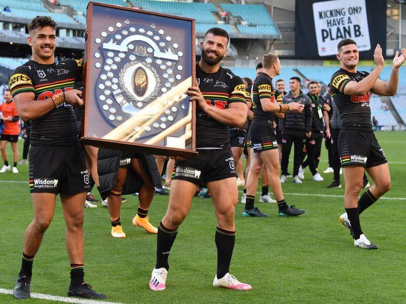Daine Laurie (l) will leave 2020 minor premiers Penrith at the end of next season for Wests Tigers.