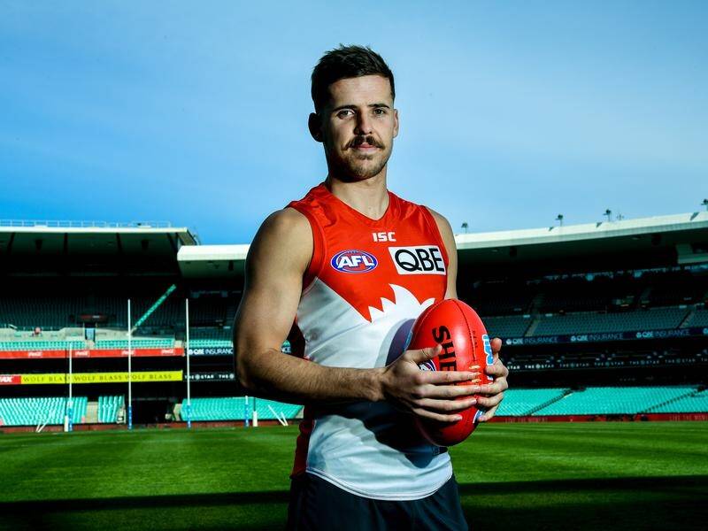 Jake Lloyd has signed a four-year extension with the Swans.