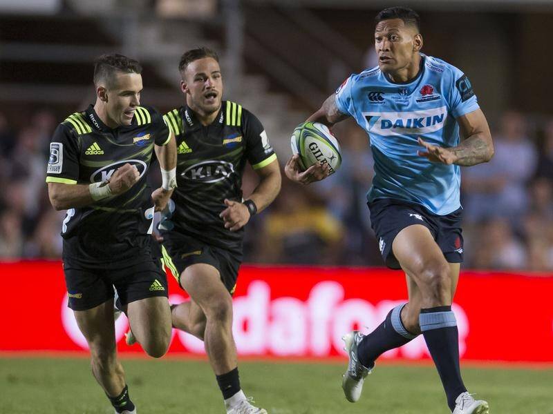 Israel Folau (R) is happy to play anywhere in the Waratahs' backline this Super Rugby season.