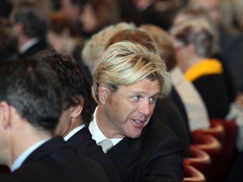 Hawthorn legend Dermott Brereton is to take up a part-time coaching role at St Kilda.