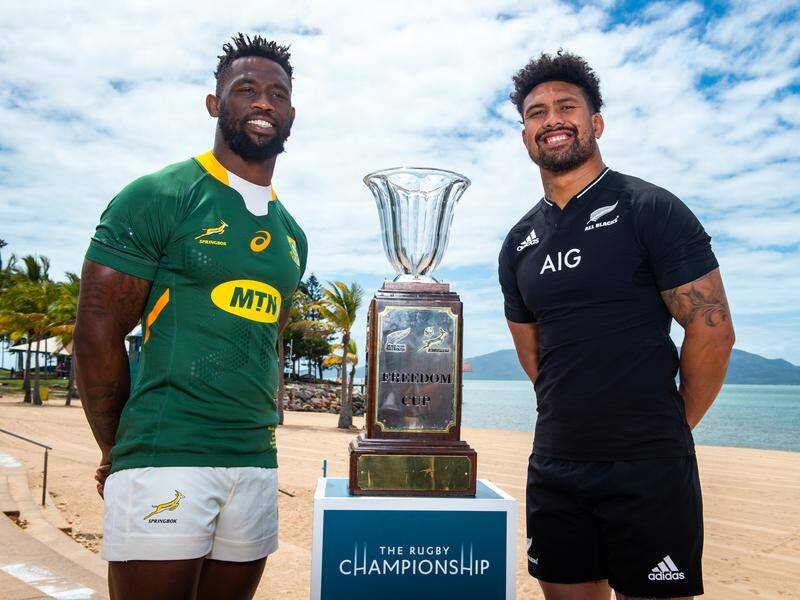 Captain Siya Kolisi (l) says South Africa must be better at their own style to beat the All Blacks.