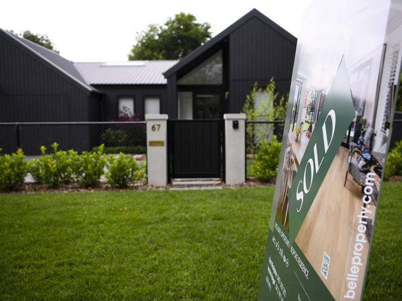 Research shows 40 per cent of Australians hope a new government can improve housing affordability.