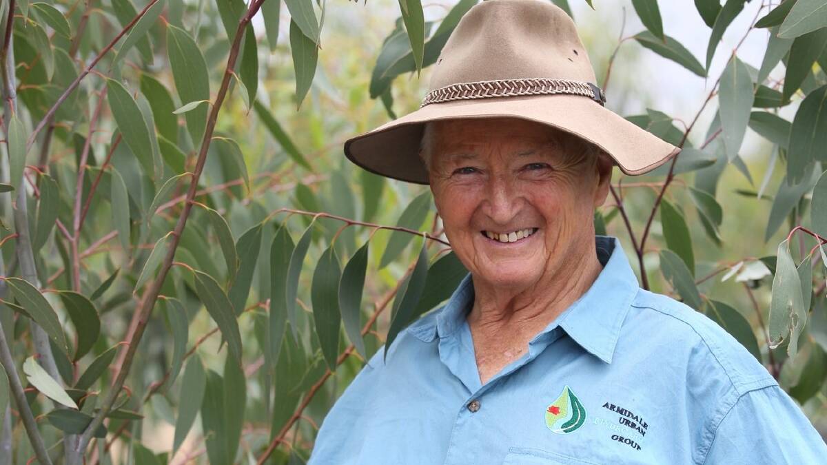 Armidale Urban Rivercare Group chairman Bruce Whan said the group basically worked on the principle of pulling out weeds and planting native plants.