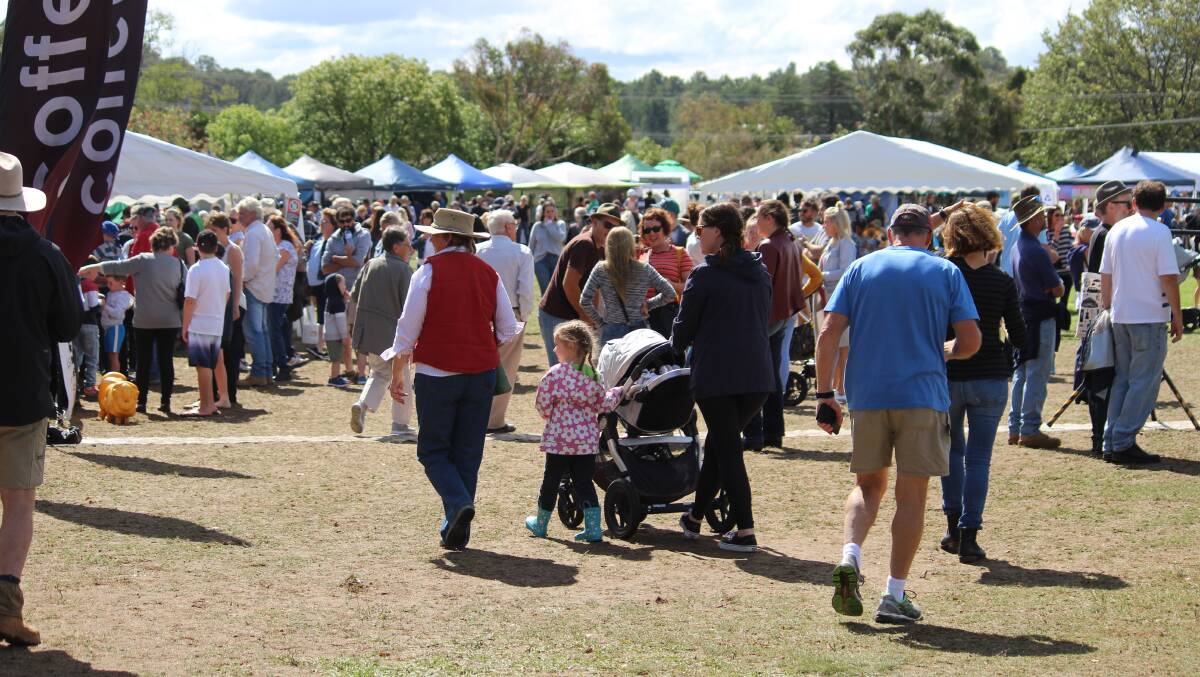2019: Last year's crowd at the Seasons Of New England Expo were packed tightly into Hampton Park.