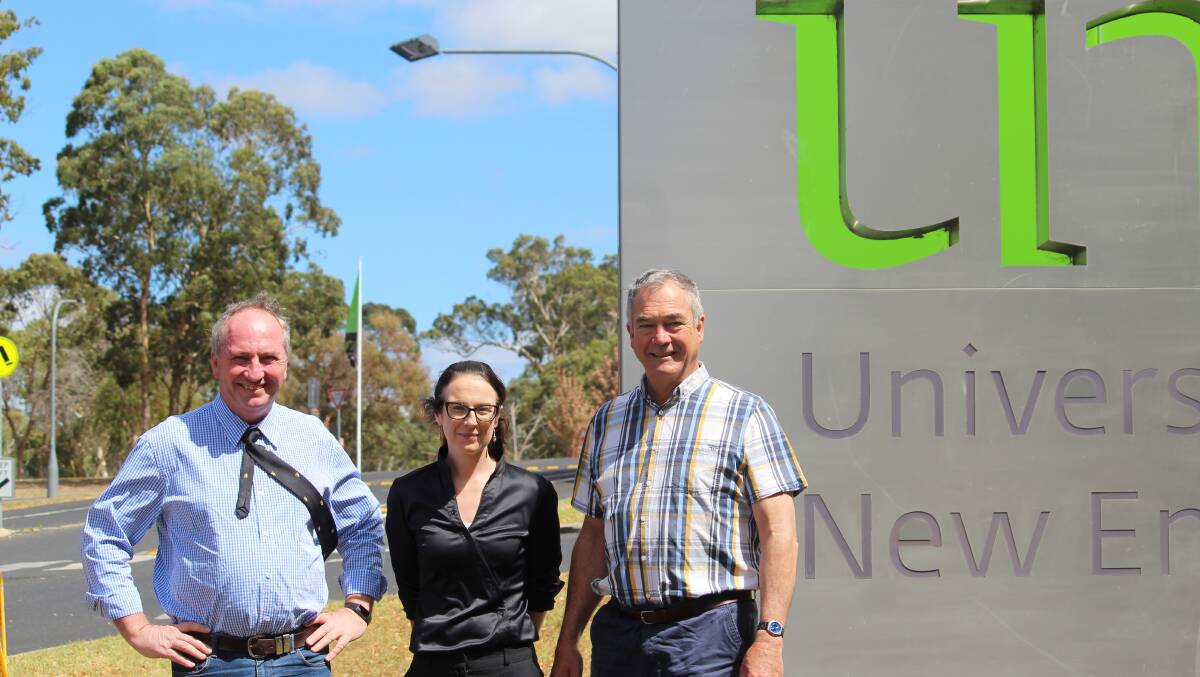 ANNOUNCEMENT: Member for Northern Tablelands Barnaby Joyce with Armidale Shire Council's Leah Cook and Mayor Simon Murray.